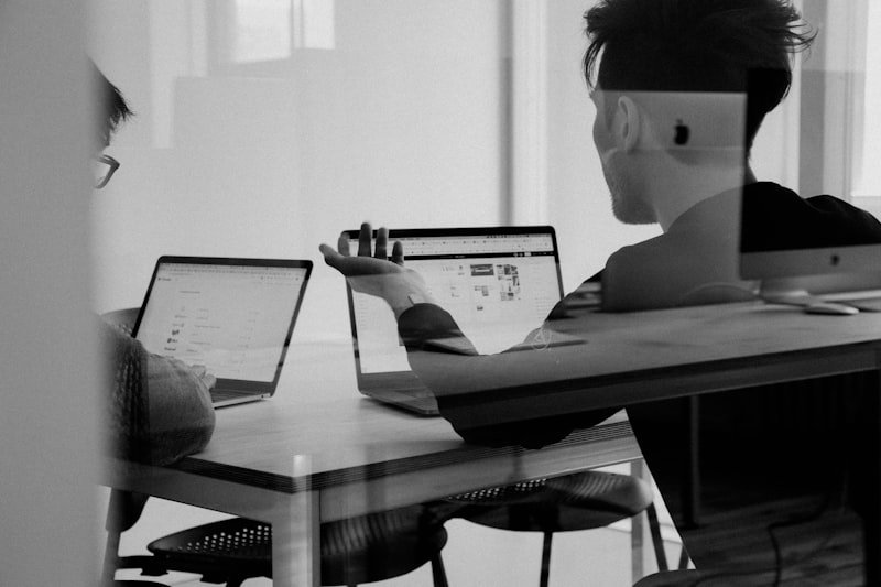 Business team evaluating custom software vs off-the-shelf solutions